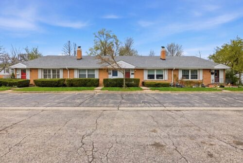 3 Robin Hood Lane, Northfield, IL