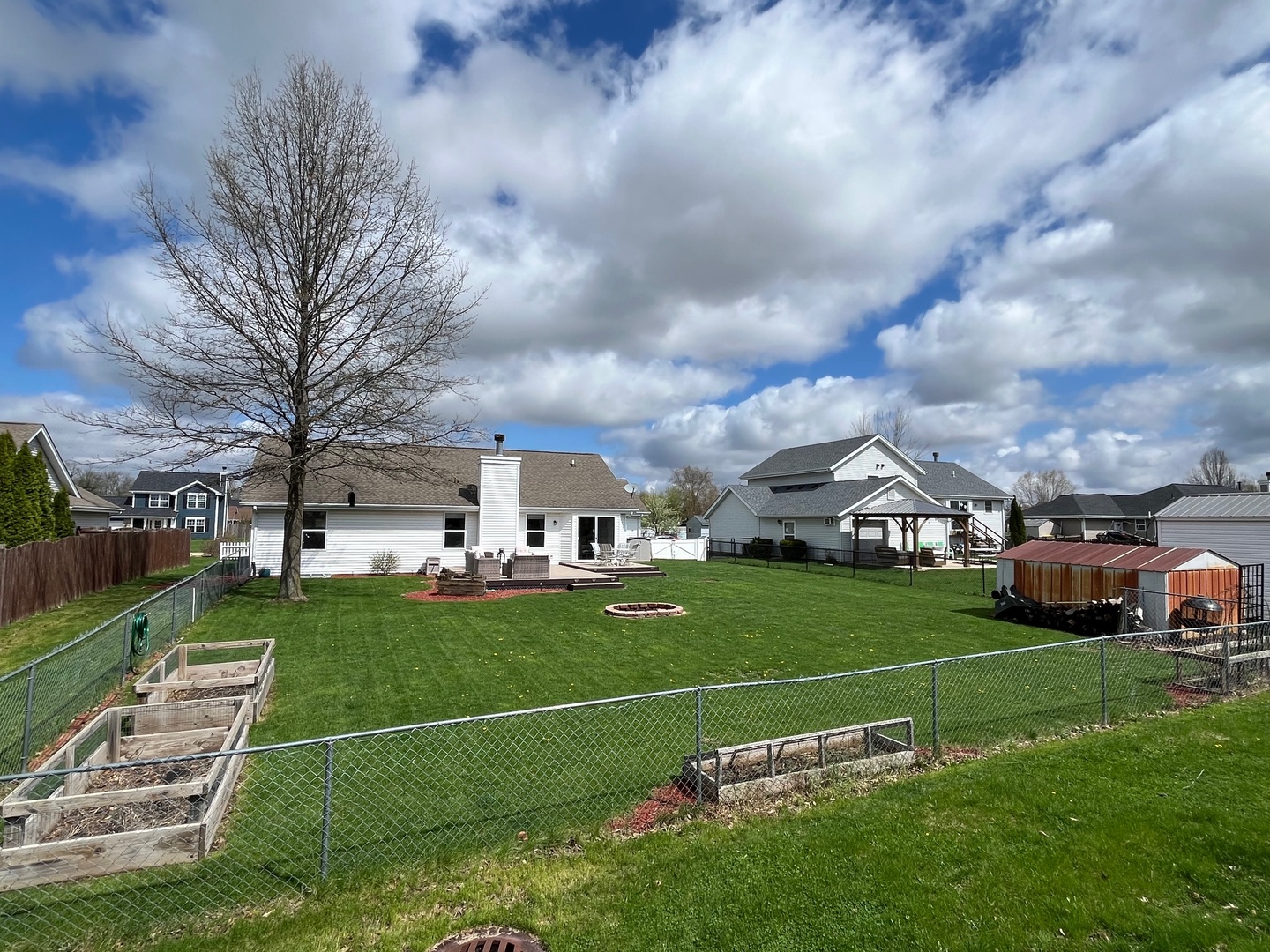 2096 Edge Rock Road, Rockton, IL