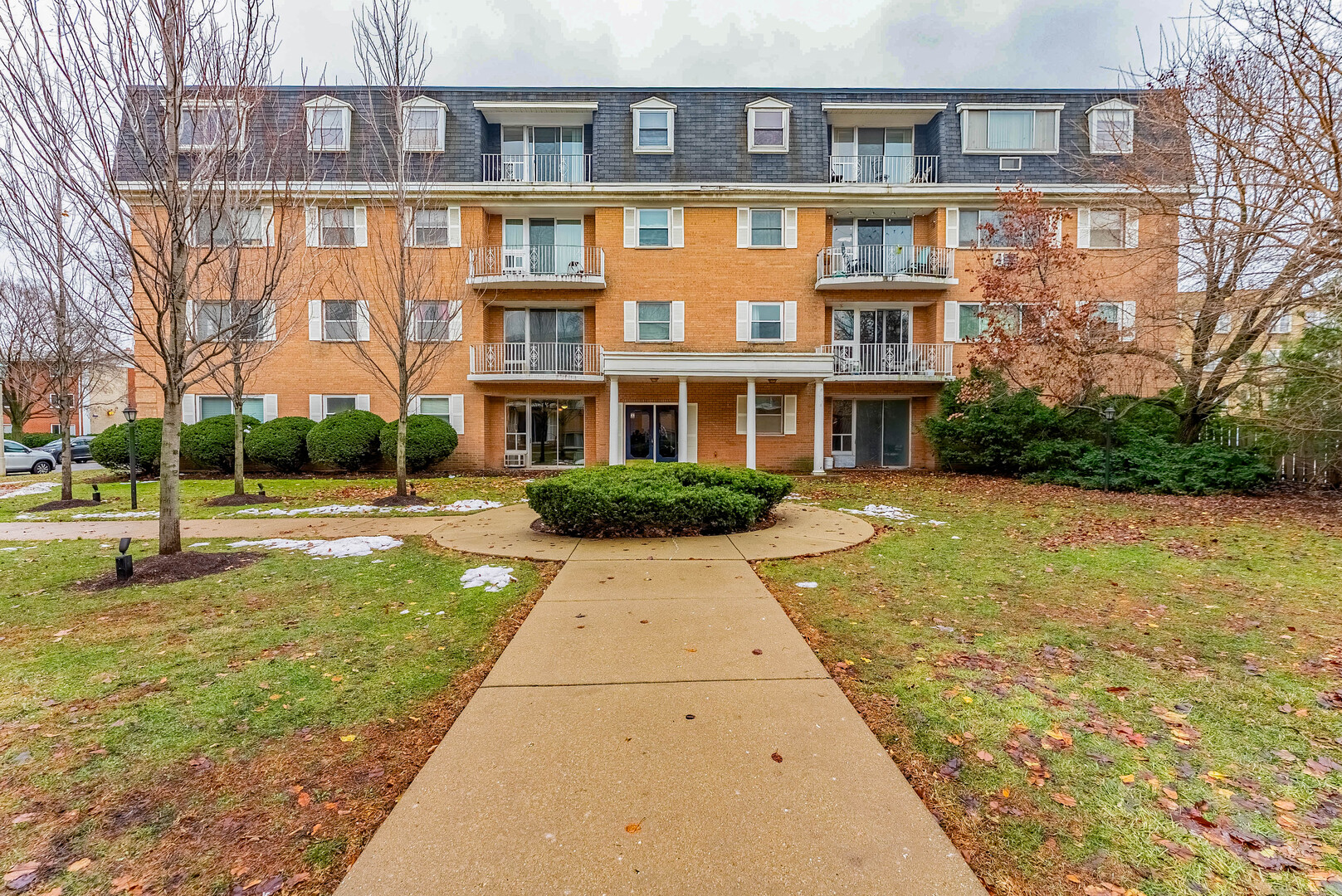 415 Wesley Avenue #24, Oak Park, IL