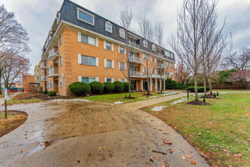 415 Wesley Avenue #24, Oak Park, IL