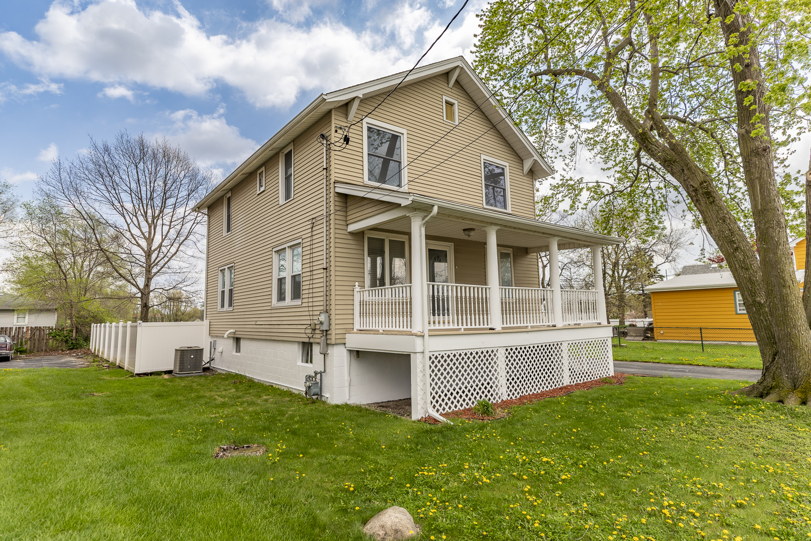 203 N Wolcott Street, Thornton, IL