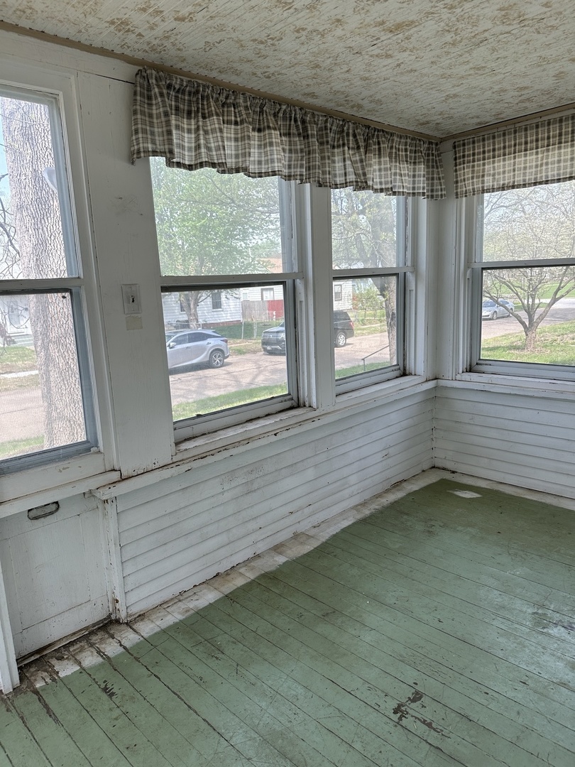 3113 9 1/2 Street, Rock Island, IL