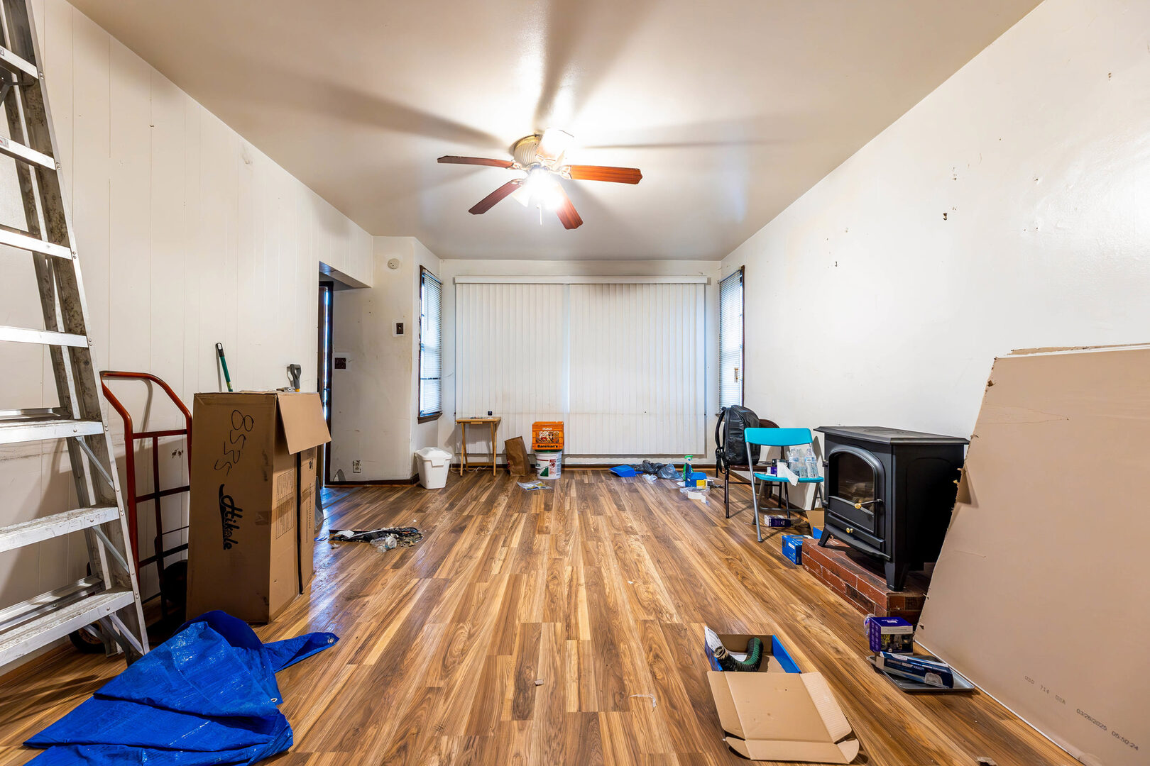 8610 S Burnham Avenue, Chicago, IL