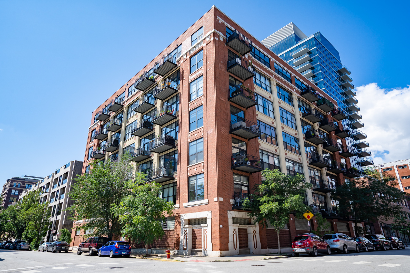 843 W Adams Street #406, Chicago, IL