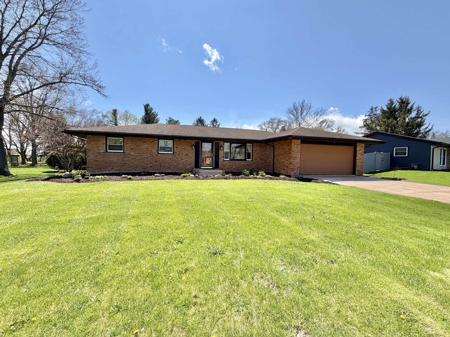 6933 Paddock Lane, Rockford, IL