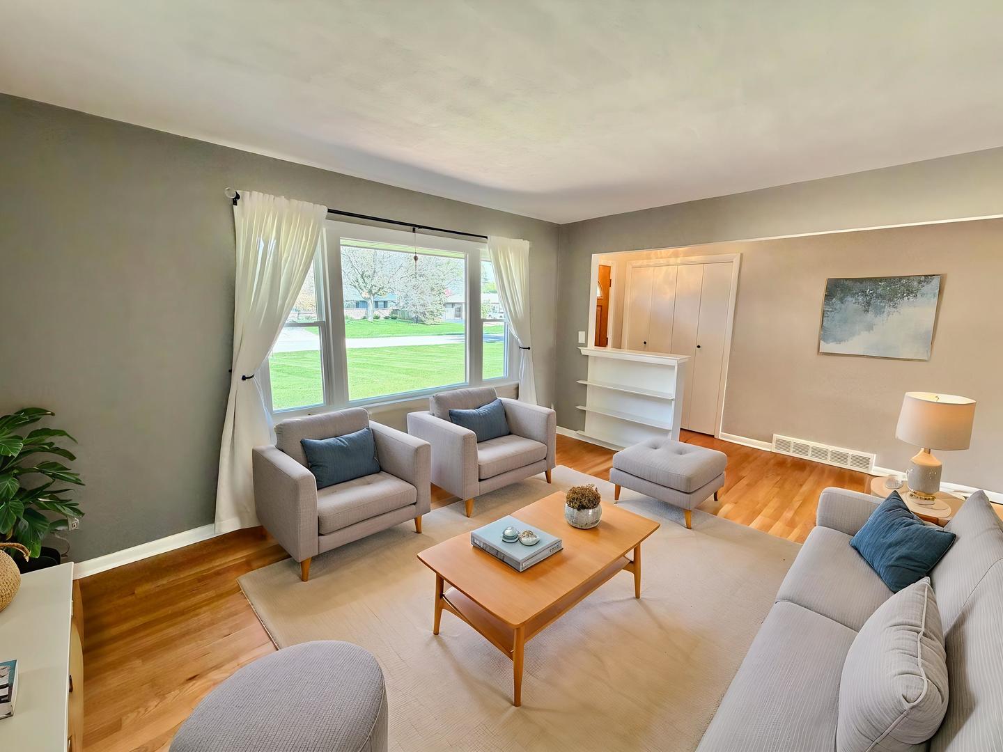 6933 Paddock Lane, Rockford, IL