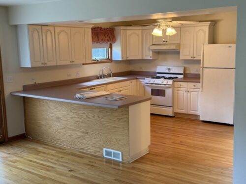 125 Maple Court #1, Geneva, IL