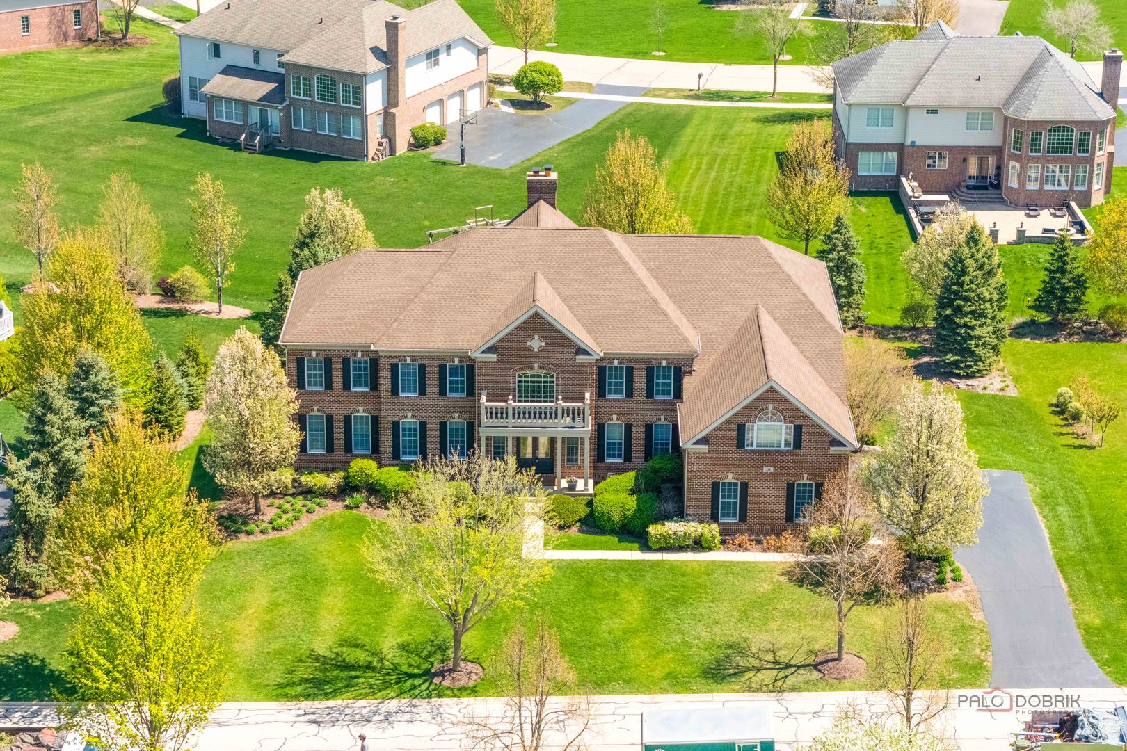 18 Tournament Drive, Hawthorn Woods, IL