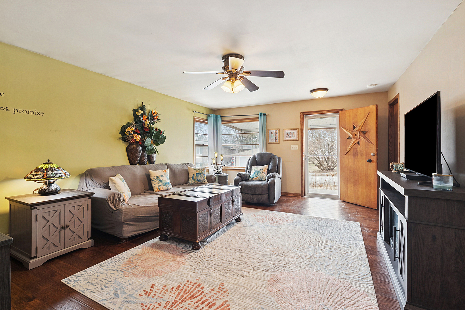 16 Anderson Avenue, Joliet, IL
