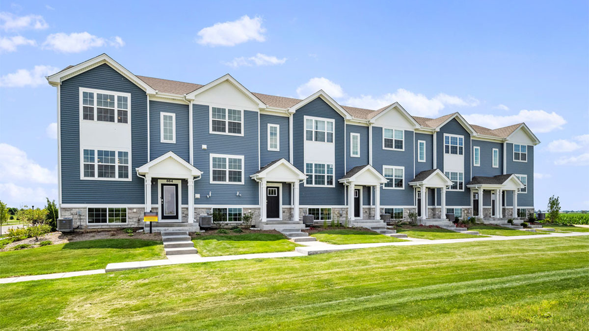 884 Briar Glen Court, Hampshire, IL