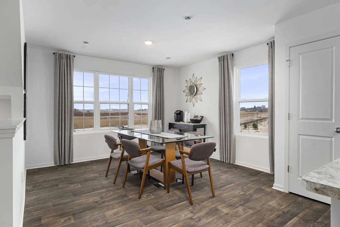 884 Briar Glen Court, Hampshire, IL