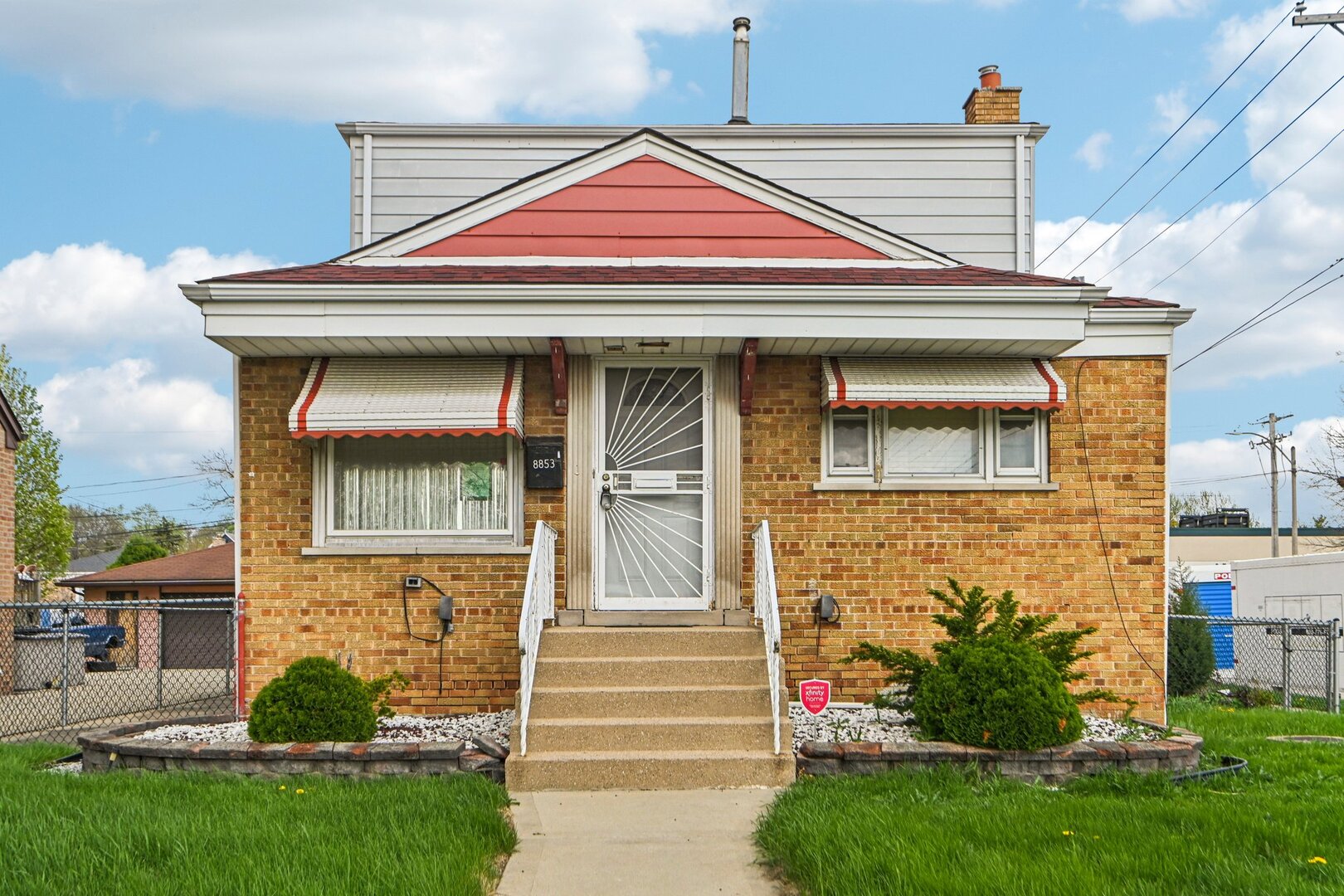 8853 S Troy Avenue, Evergreen Park, IL