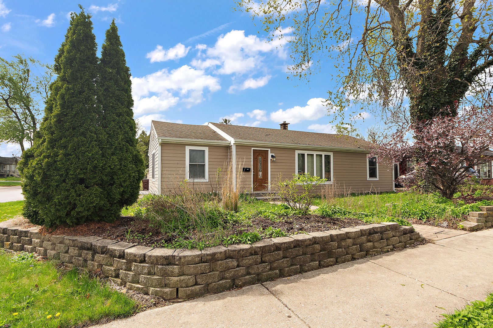 6901 167th Street, Tinley Park, IL