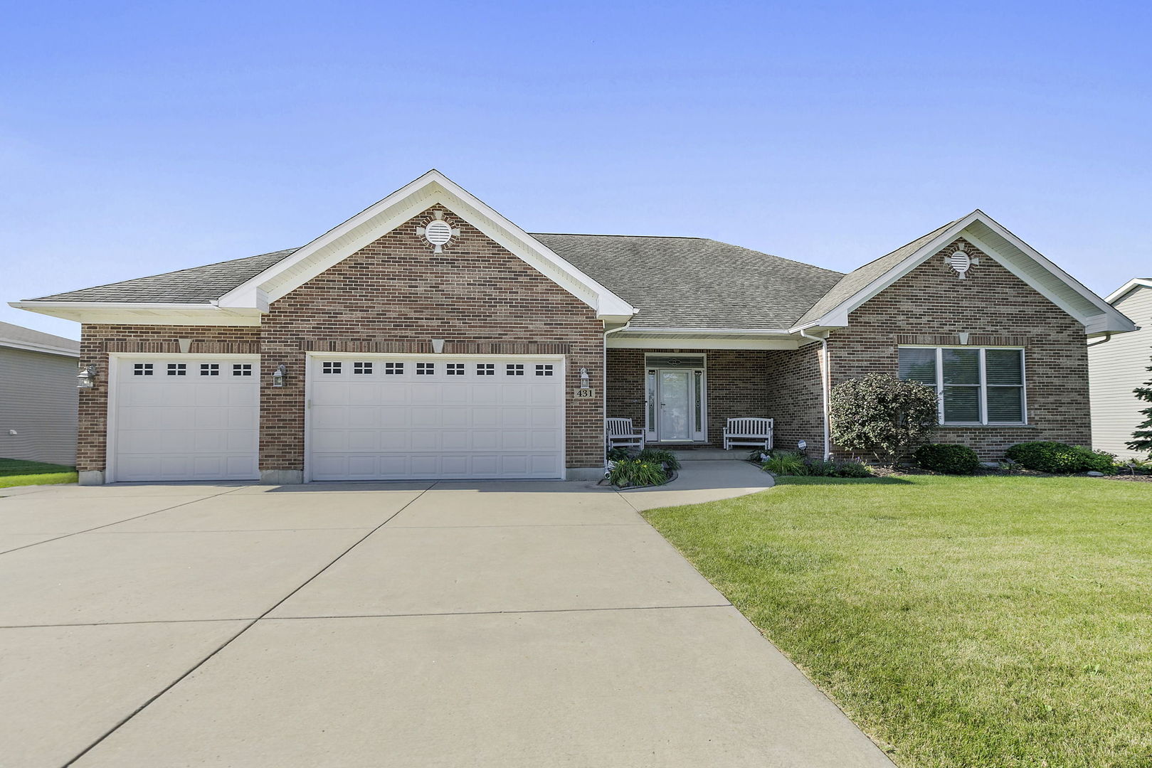 431 Patricia Lane, Hampshire, IL