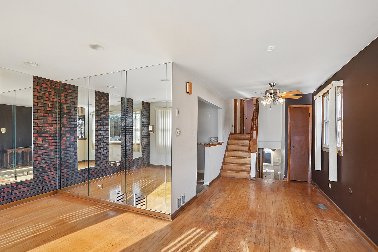 12154 S Justine Street, Chicago, IL