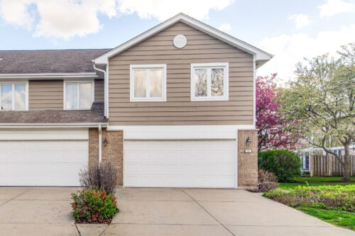 73 Woodstone Drive, Buffalo Grove, IL