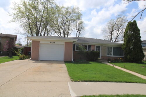 9504 Oriole Avenue, Morton Grove, IL