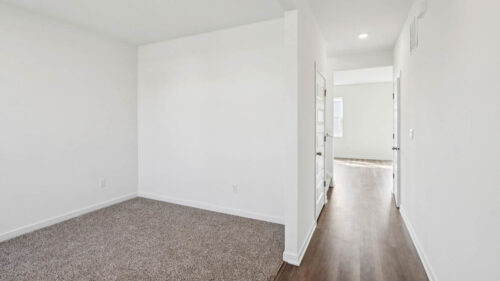 992 Sapphire Lane, Montgomery, IL