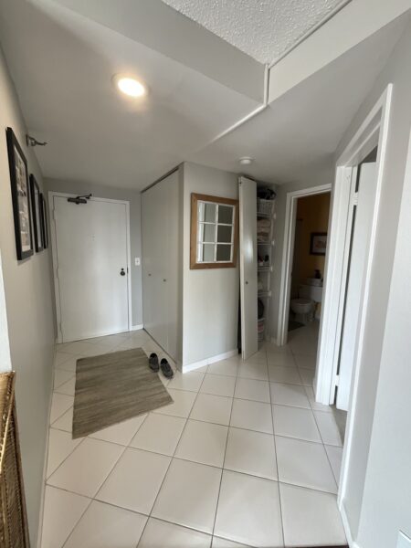 1212 N LaSalle Drive #709, Chicago, IL