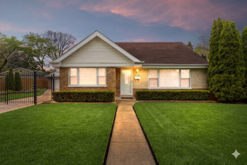 11226 Mandel Avenue, Westchester, IL