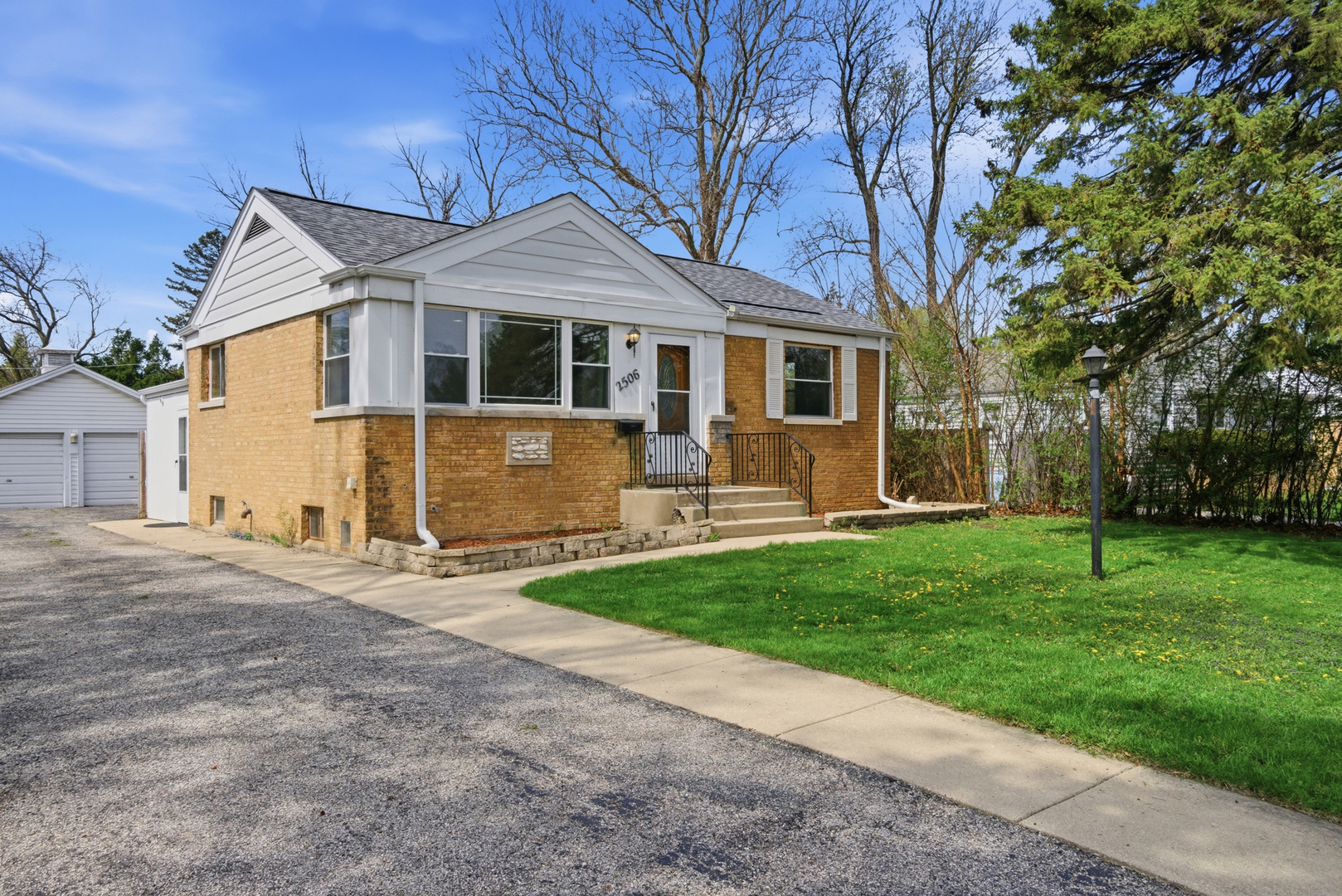 2506 Rusty Drive, Des Plaines, IL