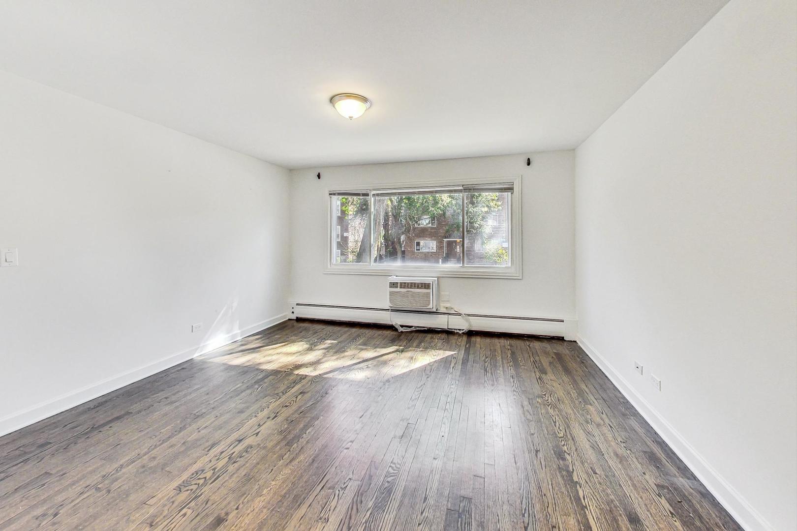 6000 N Winthrop Avenue #104, Chicago, IL