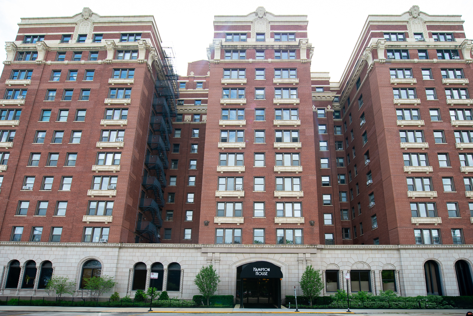 5300 S Shore Drive #111, Chicago, IL