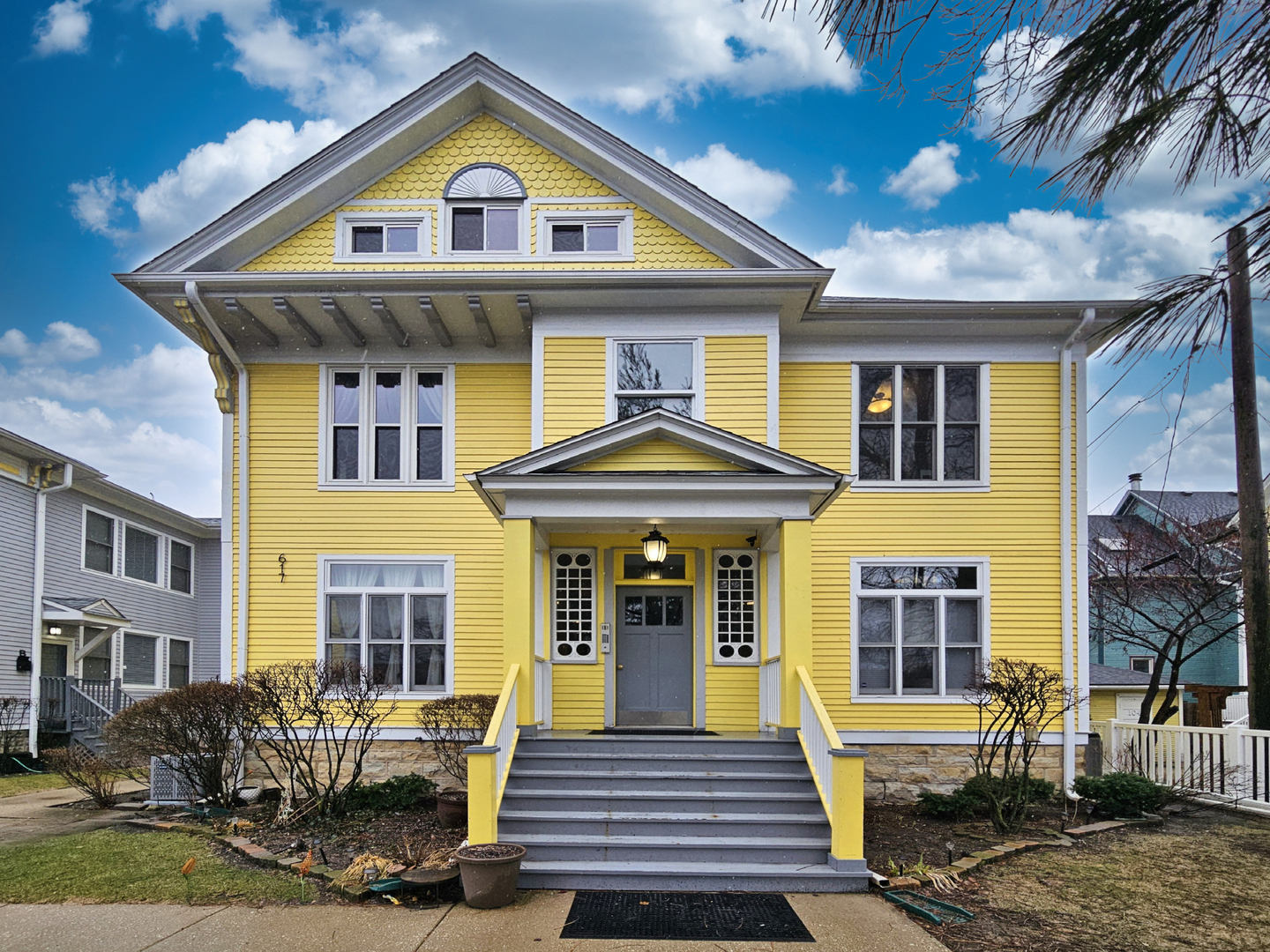 617 South Boulevard #E, Oak Park, IL