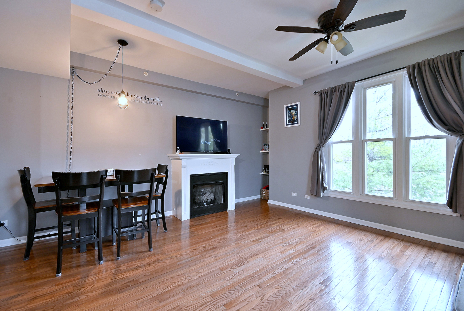 617 South Boulevard #E, Oak Park, IL