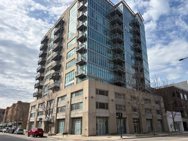 1000 W Leland Avenue #12BC, Chicago, IL