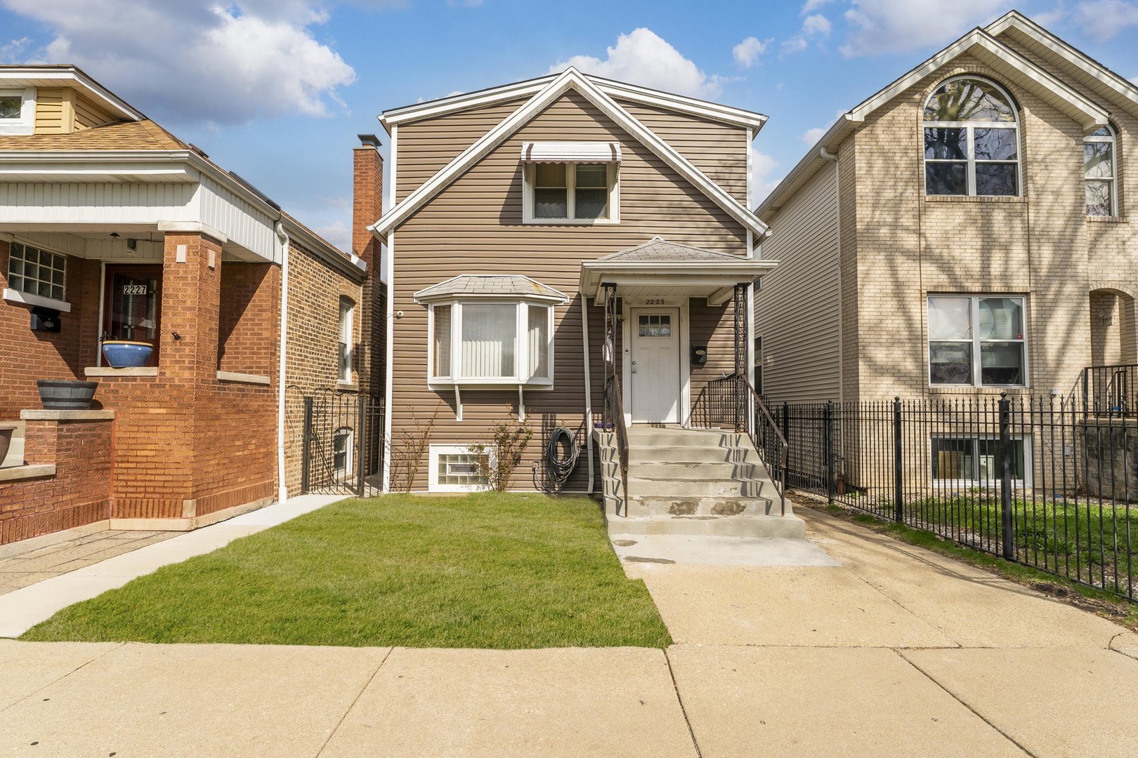 2223 N Mason Avenue, Chicago, IL