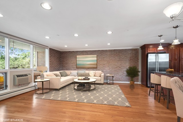 620 S Hough Street #K, Barrington, IL