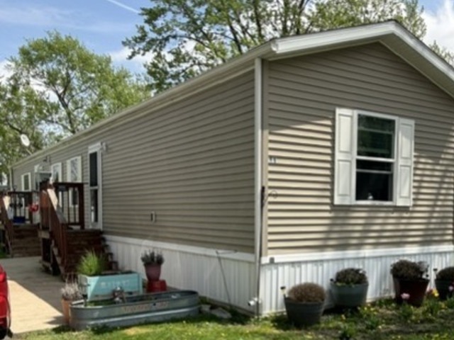 37 Vee Drive, Manteno, IL