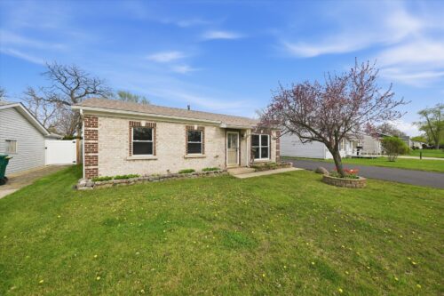 327 Fremont Avenue, Romeoville, IL