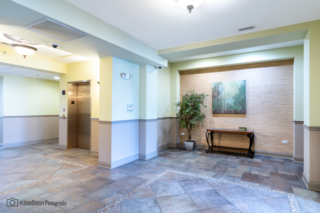 9864 Leland Avenue #214, Schiller Park, IL