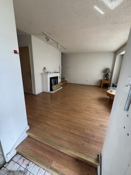 608 W 95th Street, Chicago, IL