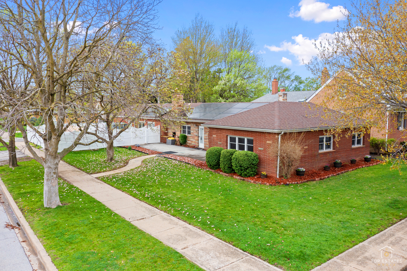 3850 W 93rd Street, Evergreen Park, IL