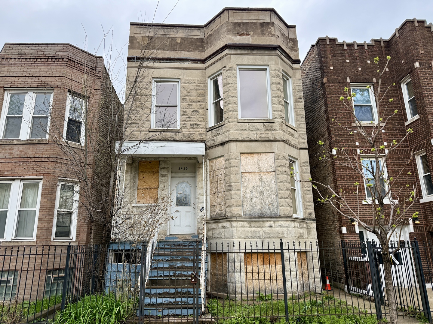 3430 W Flournoy Street, Chicago, IL