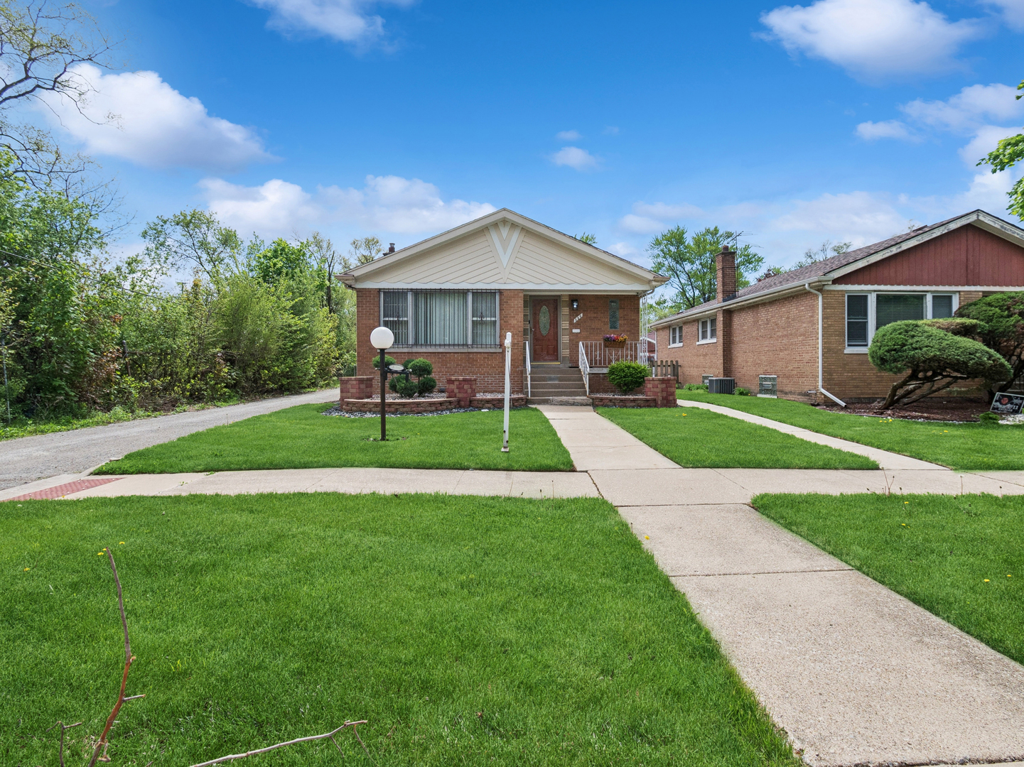 256 CALUMET Boulevard, Harvey, IL