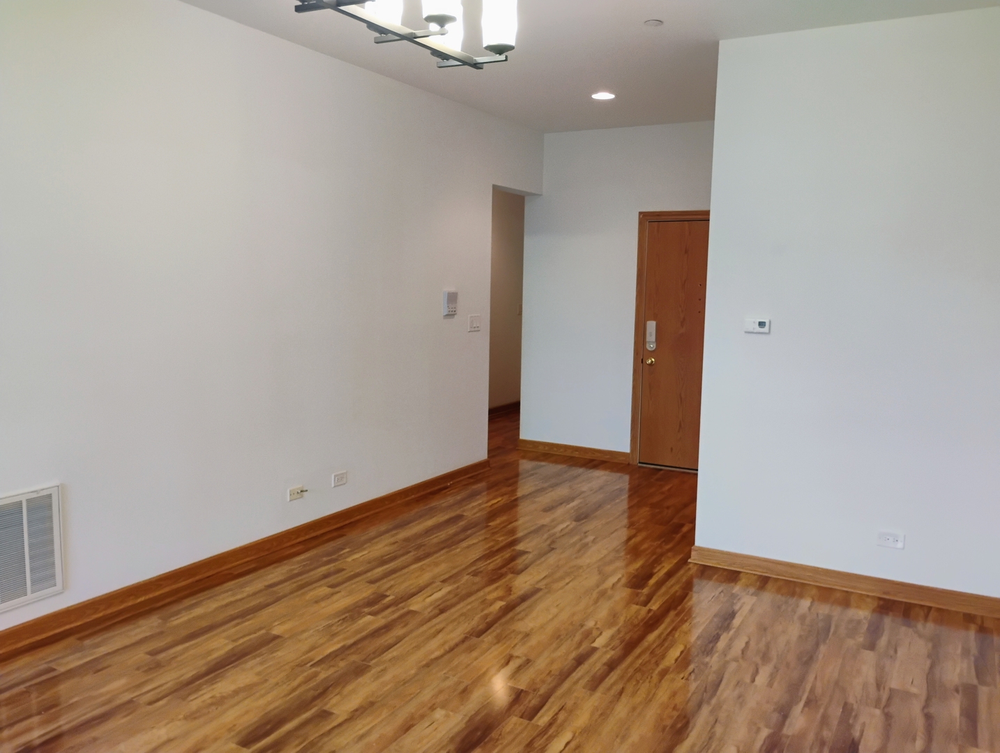 397 Alles Avenue #2, Des Plaines, IL