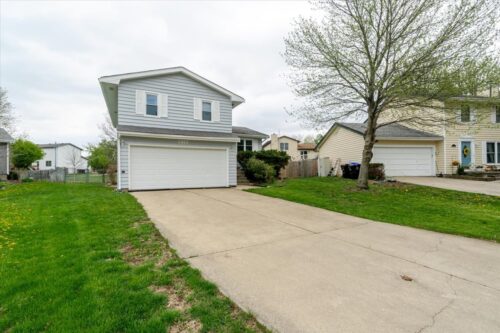 1315 Bancroft Drive, Bloomington, IL