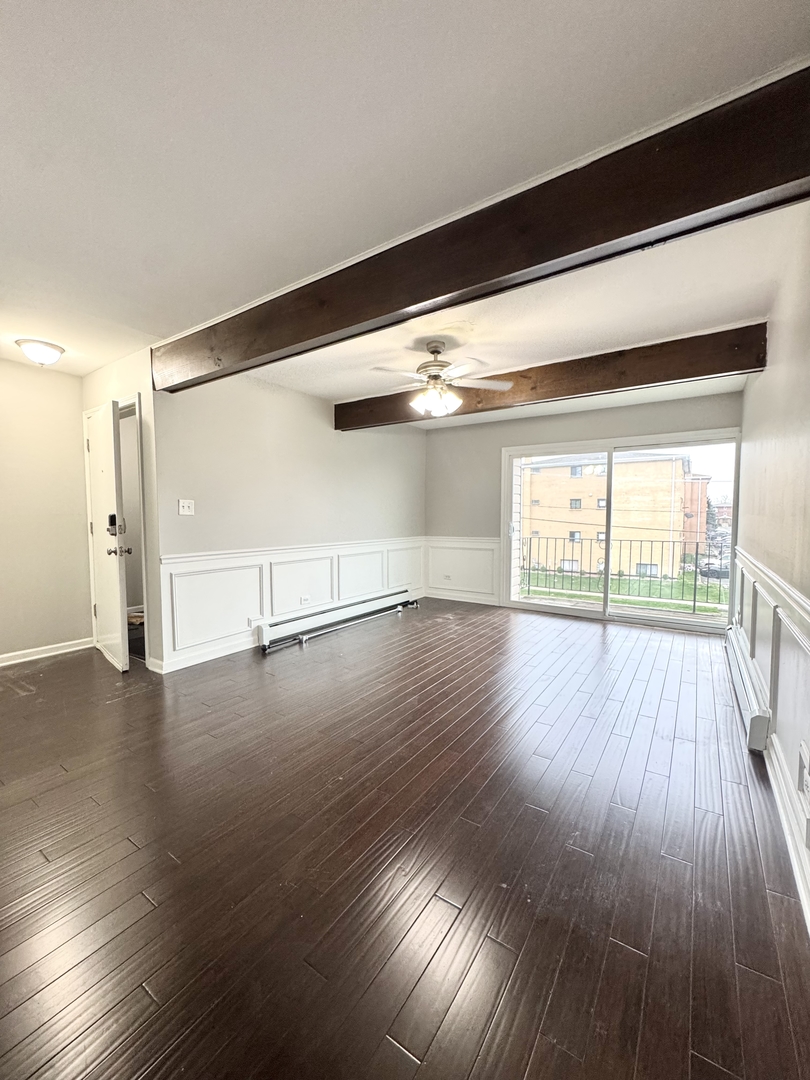 5644 W 105th Street #2W, Oak Lawn, IL