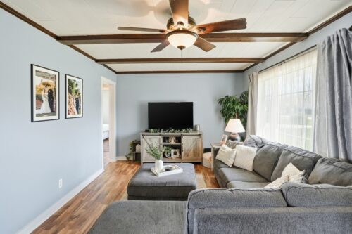 11929 E 3500n Road, Momence, IL