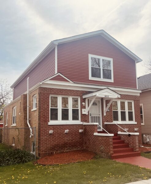 8015 S Avalon Avenue, Chicago, IL