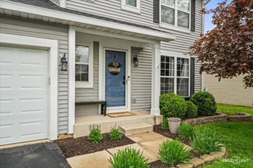 2712 Jenna Circle, Montgomery, IL