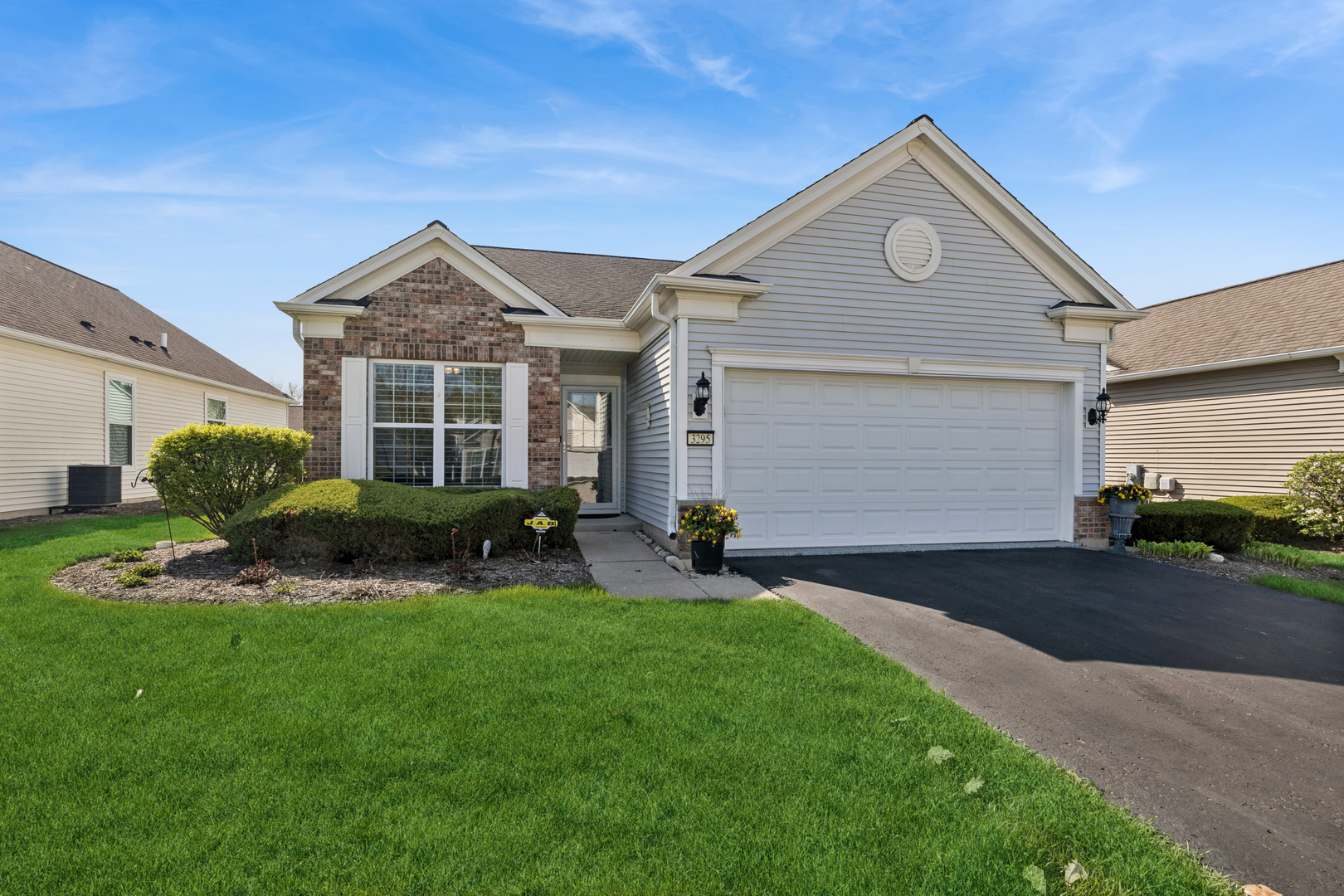 3295 Comstock Court, Mundelein, IL