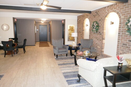 603 S River Road #2M, Des Plaines, IL