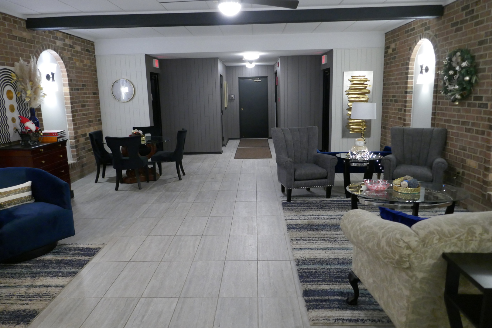 603 S River Road #2M, Des Plaines, IL