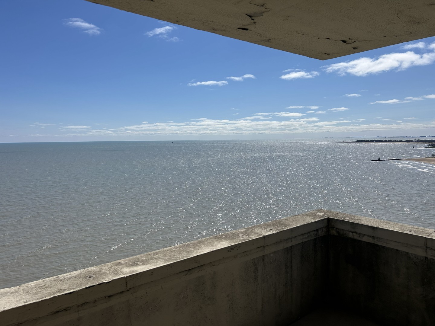 6157 N Sheridan Road #24G, Chicago, IL