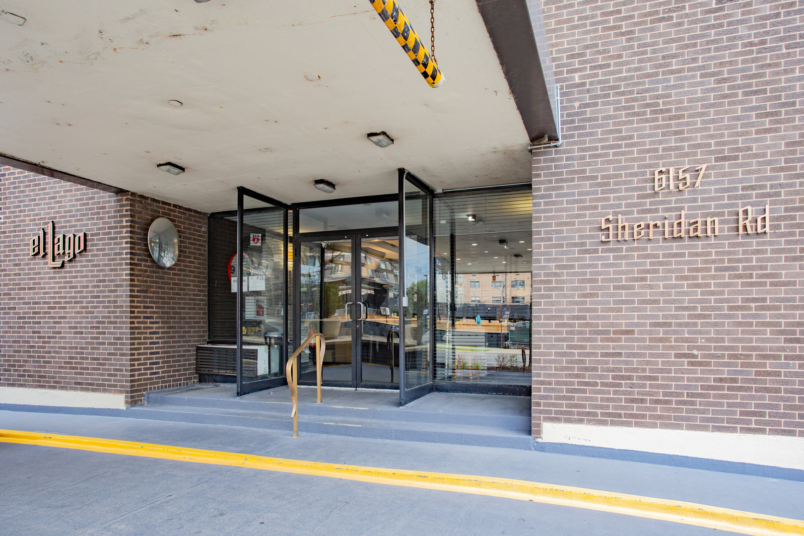 6157 N Sheridan Road #24G, Chicago, IL